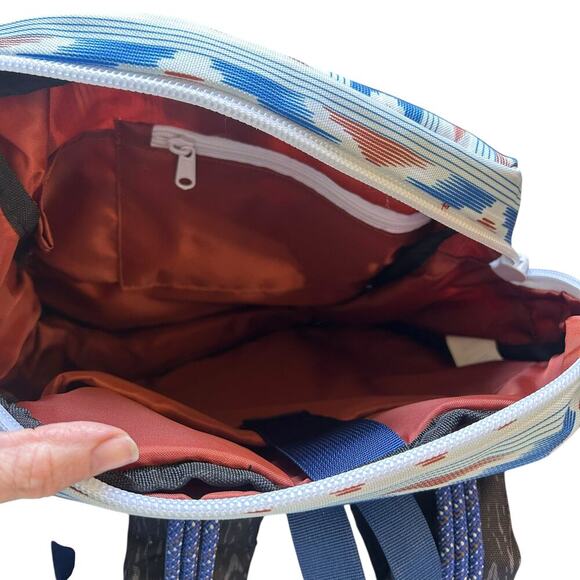 KAVU Onamission Backpack with padded laptop tablet sleeves river ikat New - Picture 6 of 7